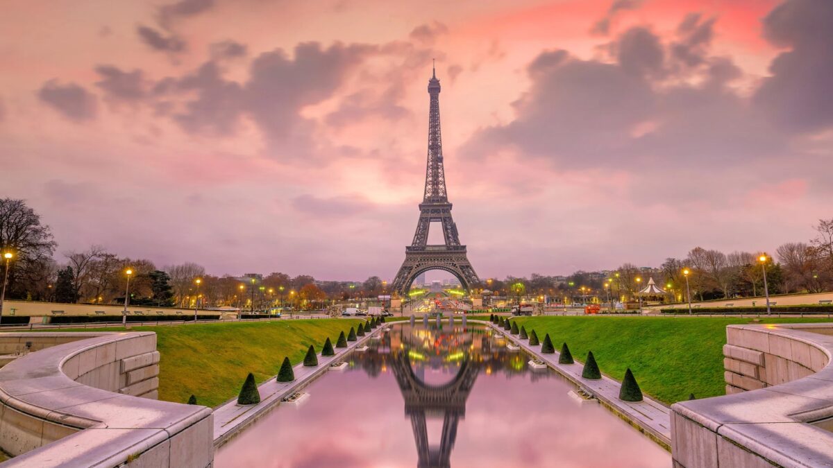 Mit dem Deutschlandticket nach Paris Die Sommeraktion für alle junge Menschen unter 28