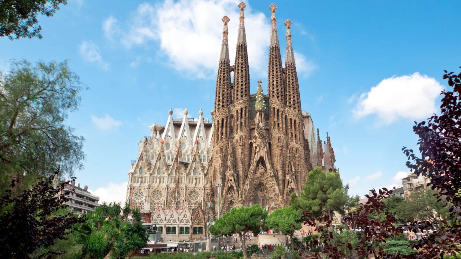 Sagrada Familia höchster Turm Wie Barcelona Ulm den Weltrekord abgejagt hat