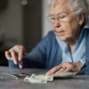 Wann meldet sich das Finanzamt bei Rentnern