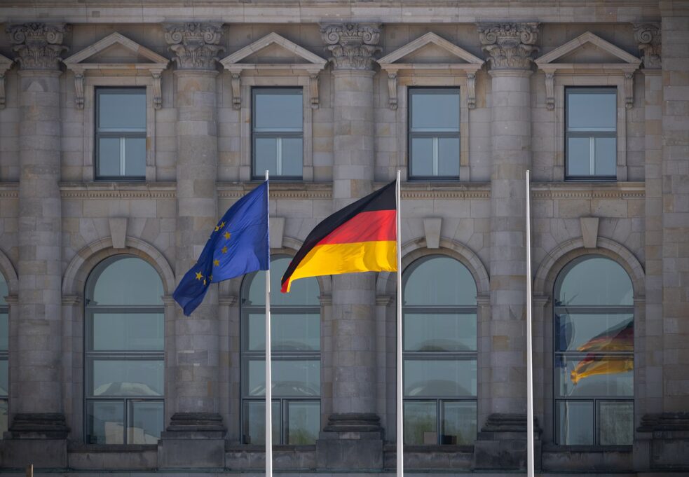 wie viele sprachen spricht annalena baerbock